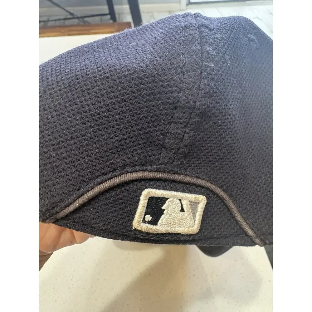 New York Yankees 39THIRTY Batting Practice Hat M/L Stretch Fit Cap Gray/Navy - Picture 3 of 4